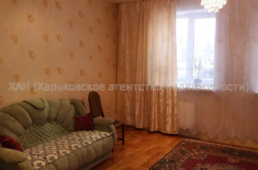 Продам квартиру, Академика Павлова ул. , 3 кім., 118.50 м², частичный ремонт 