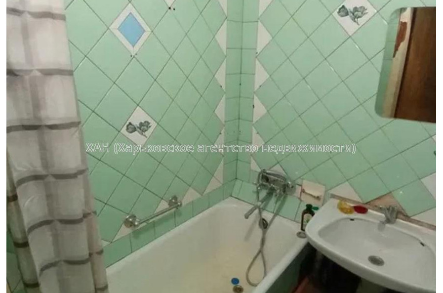 Продам квартиру, Клочковская ул. , 186Б , 2 кім., 48 м², советский ремонт 