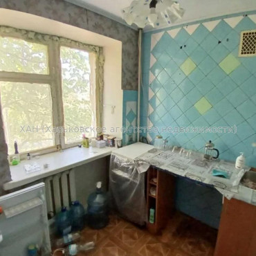 Продам квартиру, Клочковская ул. , 186Б , 2 кім., 48 м², советский ремонт 