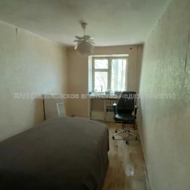 Продам квартиру, Клочковская ул. , 186Б , 2 кім., 48 м², советский ремонт 