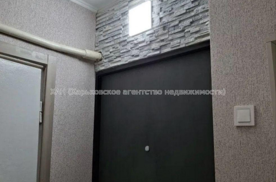 Продам квартиру, Непокоренных ул. , 1 кім., 33 м², косметический ремонт 