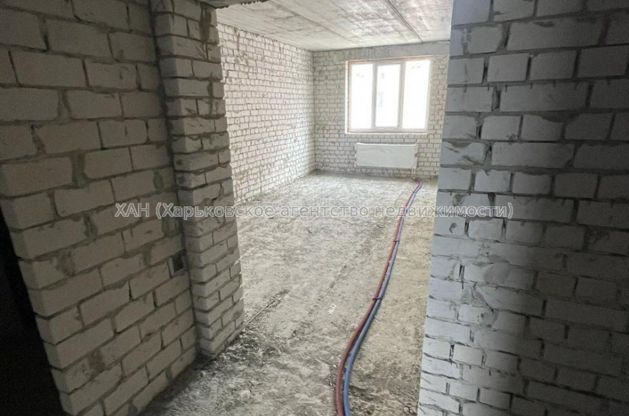 Продам квартиру, Шевченковский пер. , 1 кім., 54 м², без внутренних работ 