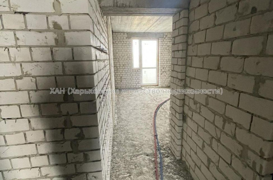 Продам квартиру, Шевченковский пер. , 1 кім., 54 м², без внутренних работ 