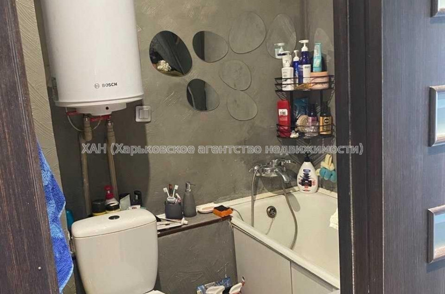 Продам квартиру, Жасминовый б-р , 2 кім., 43.60 м², косметический ремонт 