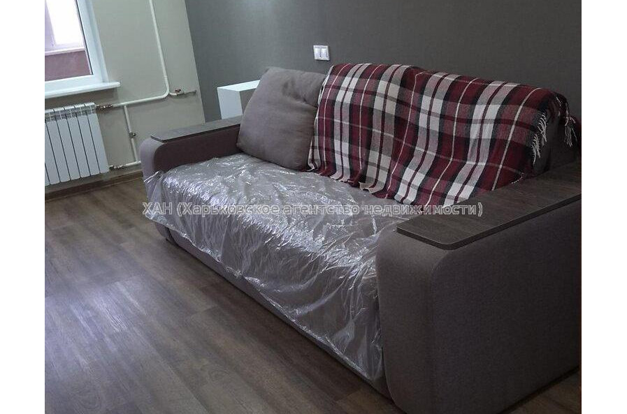 Продам квартиру, Победы просп. , 3  ком., 65.20 м², капитальный ремонт 