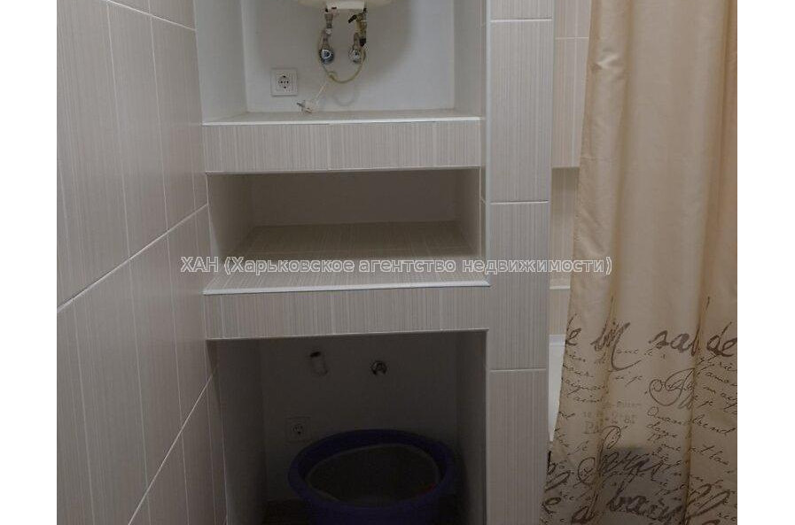 Продам квартиру, Победы просп. , 3  ком., 65.20 м², капитальный ремонт 