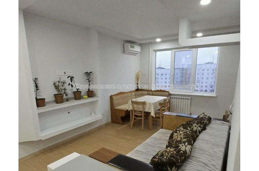 Продам квартиру, Победы просп. , 3  ком., 65.20 м², капитальный ремонт 
