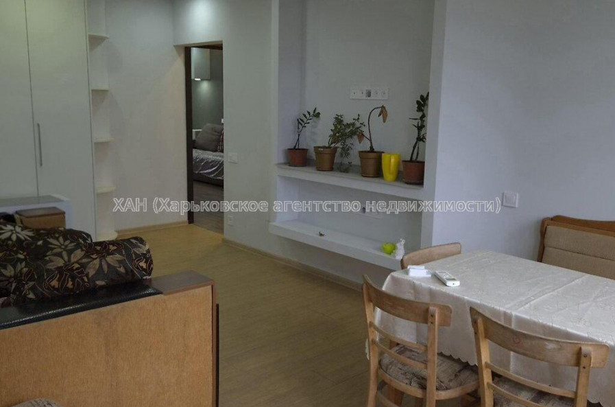 Продам квартиру, Победы просп. , 3  ком., 65.20 м², капитальный ремонт 