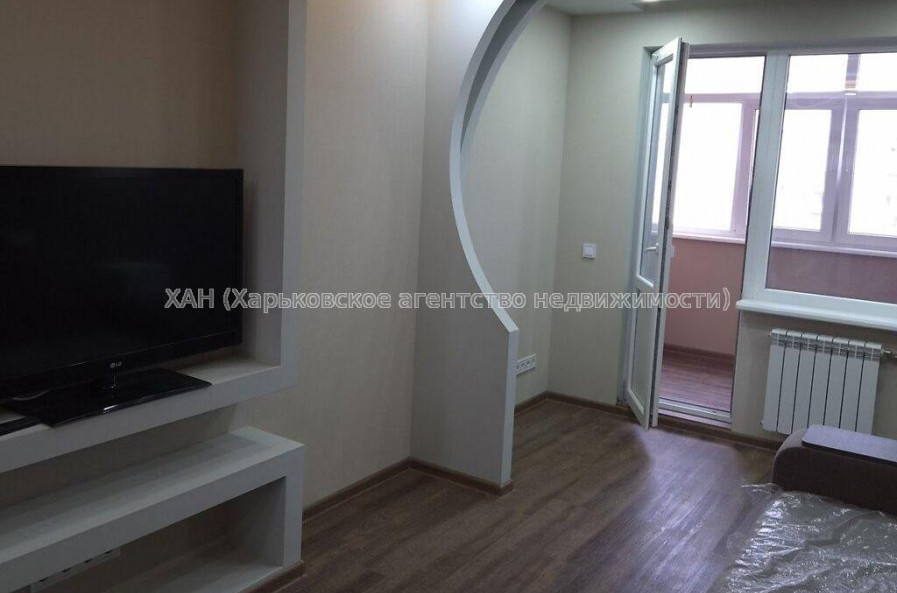 Продам квартиру, Победы просп. , 3  ком., 65.20 м², капитальный ремонт 