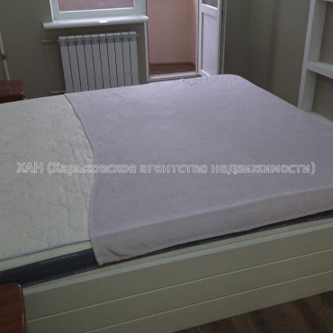 Продам квартиру, Победы просп. , 3  ком., 65.20 м², капитальный ремонт 