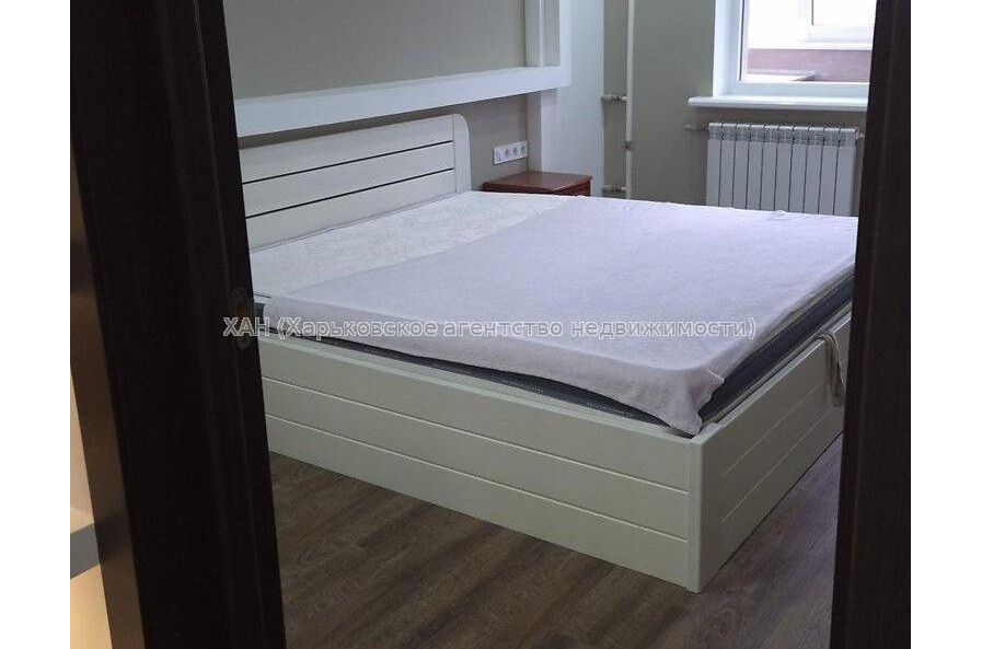 Продам квартиру, Победы просп. , 3  ком., 65.20 м², капитальный ремонт 