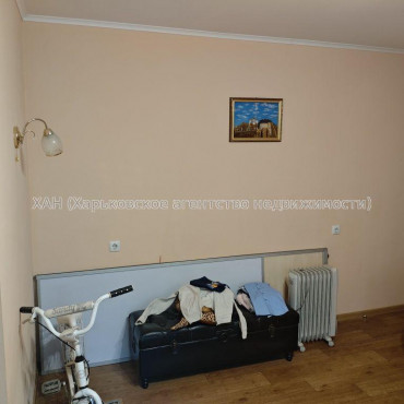 Продам квартиру, Залесская ул. , 2 кім., 55.60 м², советский ремонт 