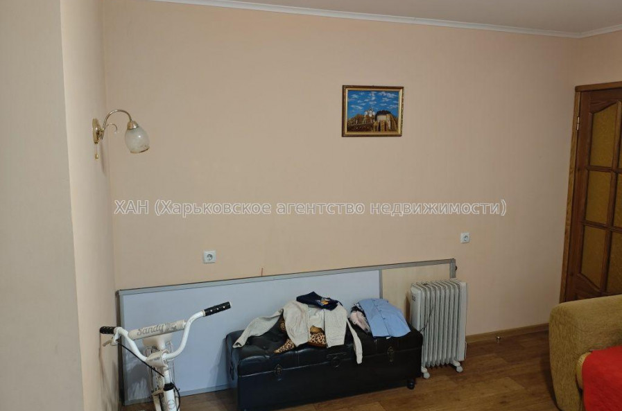 Продам квартиру, Залесская ул. , 2 кім., 55.60 м², советский ремонт 
