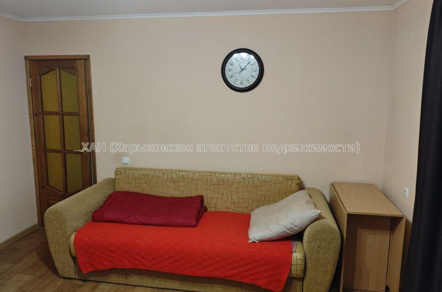 Продам квартиру, Залесская ул. , 2 кім., 55.60 м², советский ремонт 
