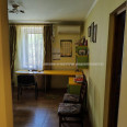 Продам квартиру, Залесская ул. , 2 кім., 55.60 м², советский ремонт 