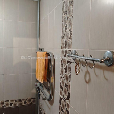 Продам квартиру, Залесская ул. , 2 кім., 55.60 м², советский ремонт 