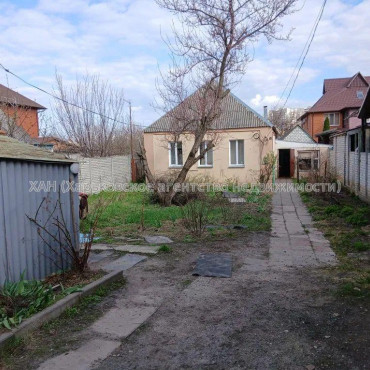 Продам будинок, Максима Рыльского ул. , 90 м², 7 соток, советский ремонт 