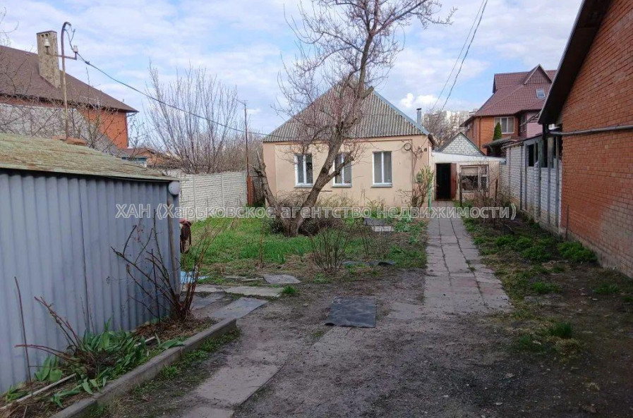 Продам будинок, Максима Рыльского ул. , 90 м², 7 соток, советский ремонт 