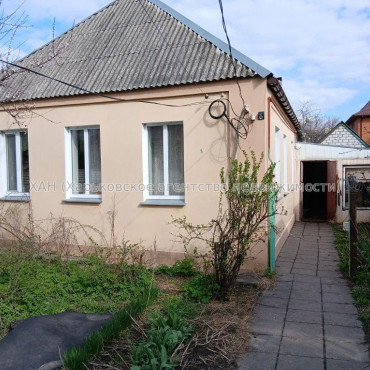 Продам будинок, Максима Рыльского ул. , 90 м², 7 соток, советский ремонт 