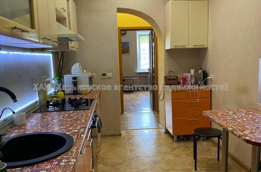 Продам квартиру, Дарвина ул. , 3 кім., 75 м², евроремонт 