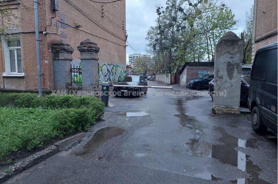 Продам квартиру, Дарвина ул. , 3 кім., 75 м², евроремонт 