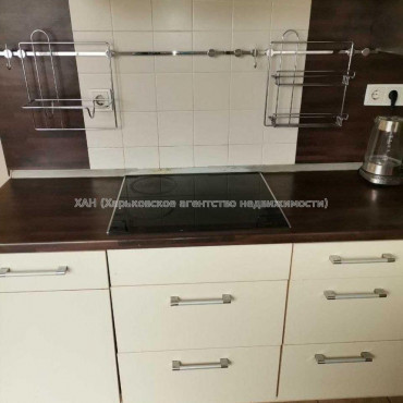 Продам квартиру, 23 Августа ул. , 3 кім., 114 м², авторский дизайн 