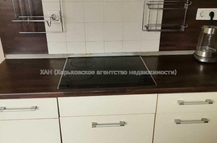 Продам квартиру, 23 Августа ул. , 3 кім., 114 м², авторский дизайн 