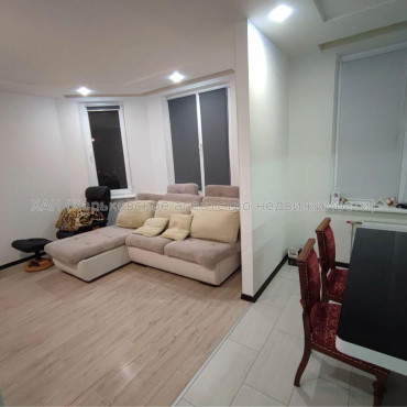 Продам квартиру, Юбилейный просп. , 3  ком., 105.40 м², евроремонт 