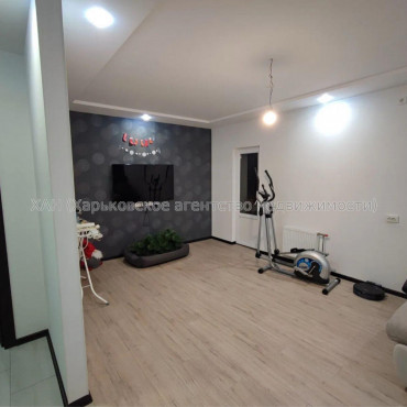 Продам квартиру, Юбилейный просп. , 3  ком., 105.40 м², евроремонт 