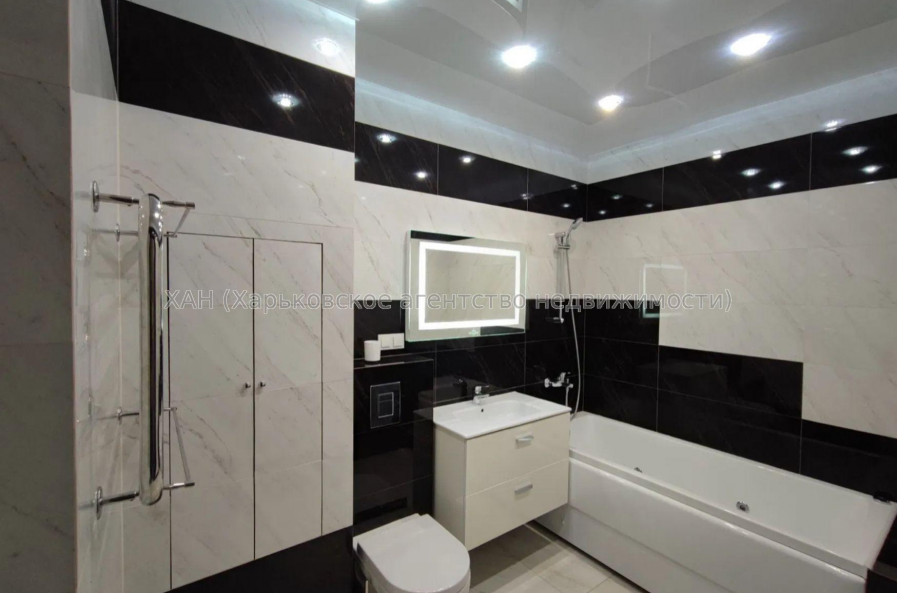 Продам квартиру, Юбилейный просп. , 3  ком., 105.40 м², евроремонт 