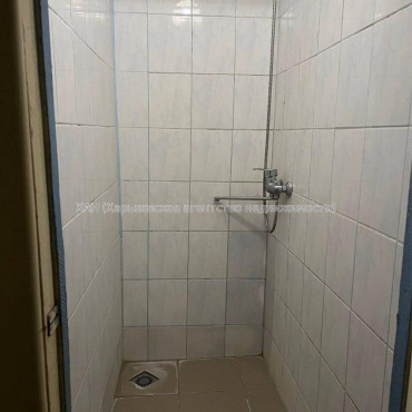 Продам квартиру, Шекспира пер. , 1 кім., 12 м², советский ремонт 