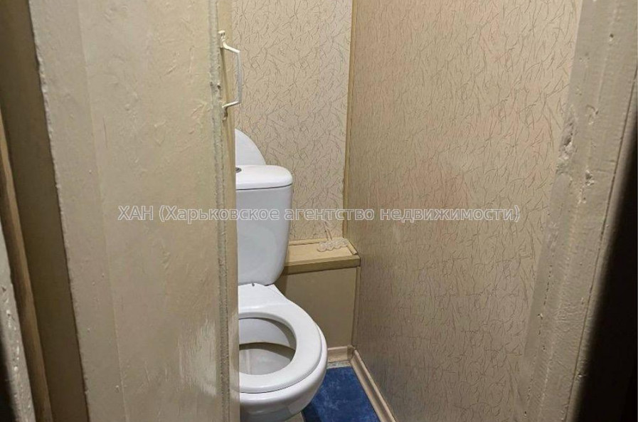 Продам квартиру, Шекспира пер. , 1 кім., 12 м², советский ремонт 