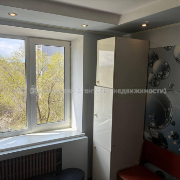 Продам квартиру, Клочковская ул. , 1  ком., 37 м², косметический ремонт 
