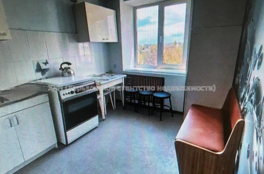 Продам квартиру, Клочковская ул. , 1 кім., 37 м², косметический ремонт 