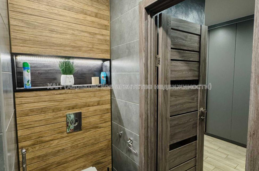 Продам квартиру, Мира ул. , 3 кім., 74 м², евроремонт 