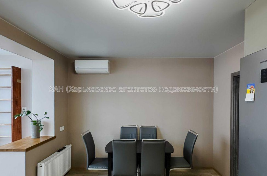 Продам квартиру, Мира ул. , 3 кім., 74 м², евроремонт 