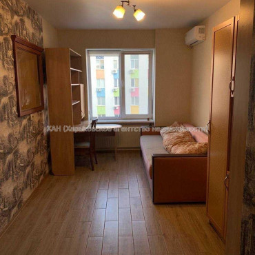 Продам квартиру, Ковалевская ул. , 1  ком., 20 м², евроремонт 