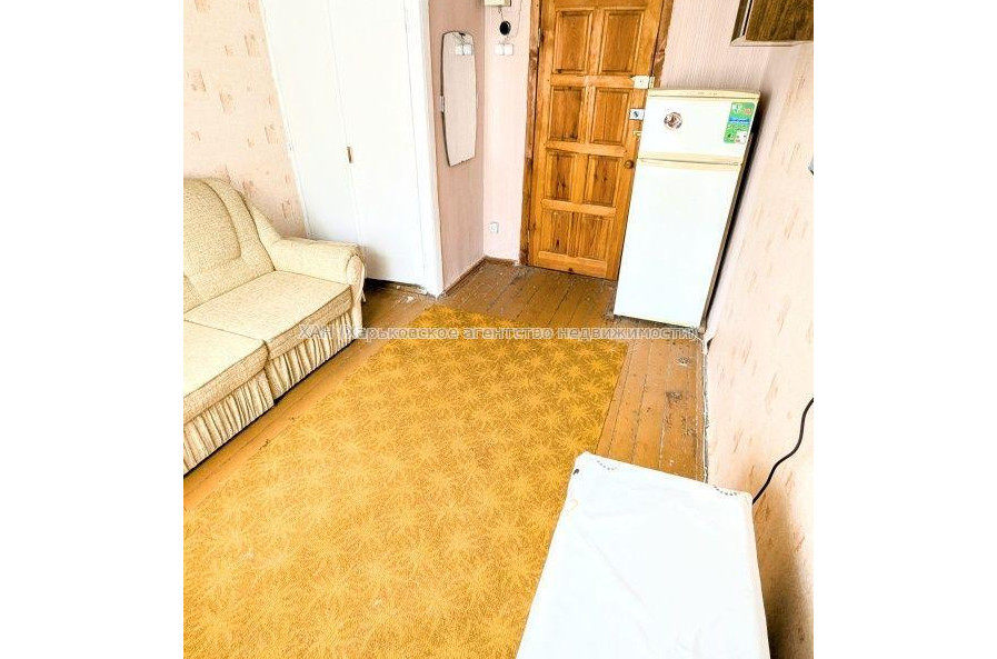 Продам квартиру, 23 Августа пер. , 1 кім., 12 м², косметический ремонт 