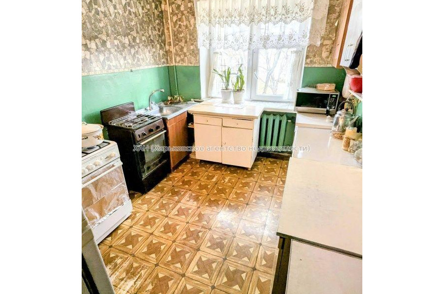 Продам квартиру, 23 Августа пер. , 1 кім., 12 м², косметический ремонт 