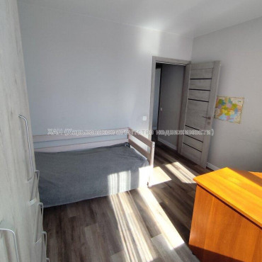 Продам квартиру, Каденюка ул. , 3  ком., 66.60 м², без отделочных работ 