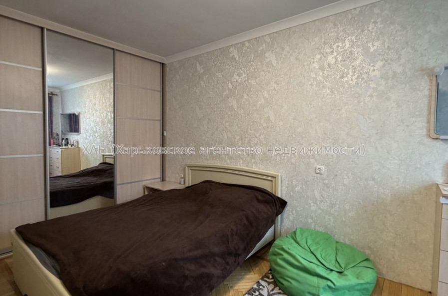 Продам квартиру, Каденюка ул. , 2  ком., 46 м², евроремонт 