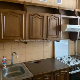Сдам квартиру, Светлая ул. , 43 , 2  ком., 45 м², косметический ремонт