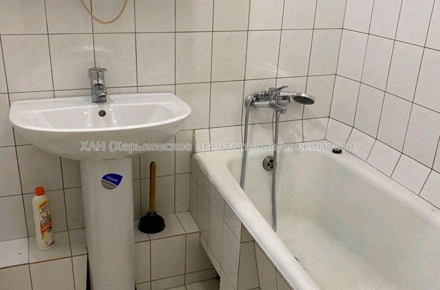 Сдам квартиру, Светлая ул. , 43 , 2  ком., 45 м², косметический ремонт 