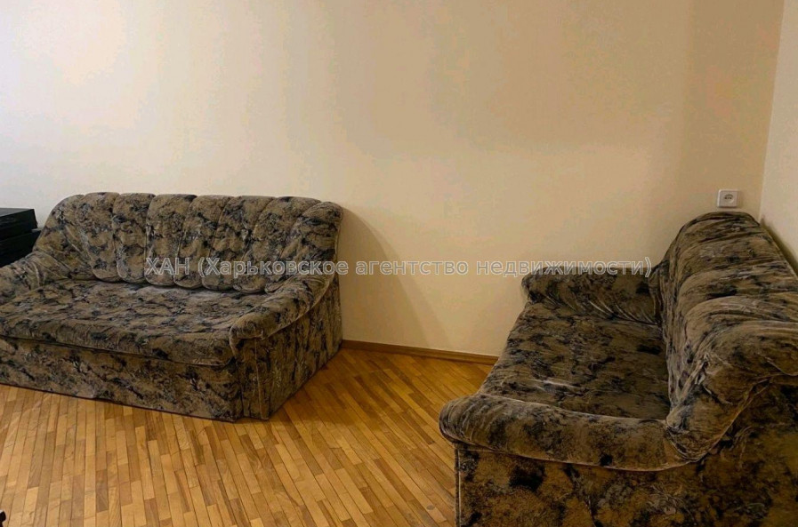 Сдам квартиру, Светлая ул. , 43 , 2  ком., 45 м², косметический ремонт 