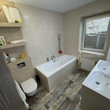 Продам дом, Науки просп. , 125 м², 6.50 сот., евроремонт 