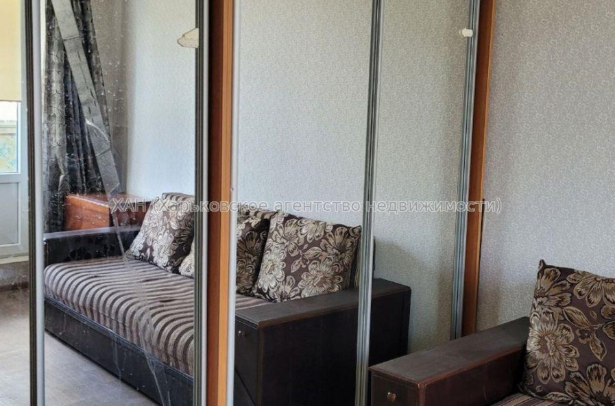 Продам квартиру, Молочная ул. , 1  ком., 27 м², советский ремонт 