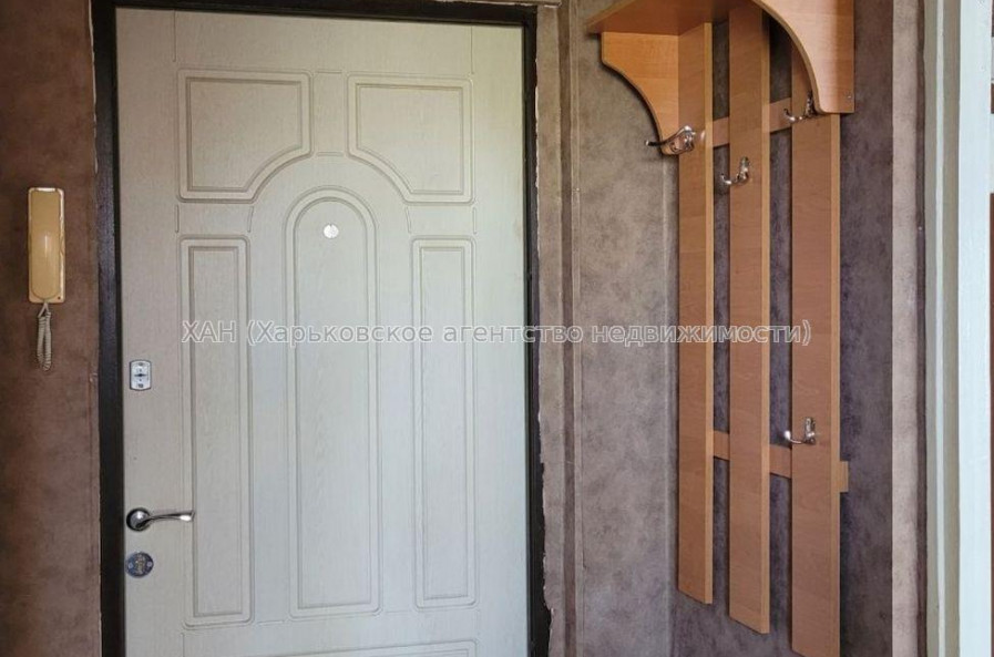 Продам квартиру, Молочная ул. , 1  ком., 27 м², советский ремонт 