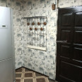 Продам квартиру, Гвардейцев Широнинцев ул. , 3 кім., 64 м², советский ремонт 