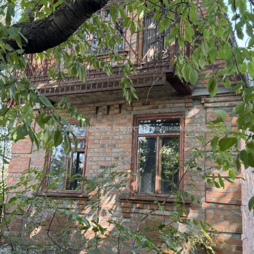 Продам будинок, Пастера Луи ул. , 75.50 м², 5.20 соток, советский ремонт 