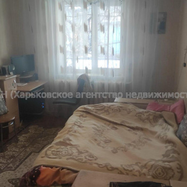 Продам дом, Териховская ул. , 162 м², 10 сот., частичный ремонт 